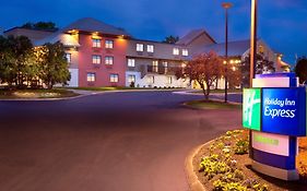 Holiday Inn Express Nashville Airport Nashville Tn